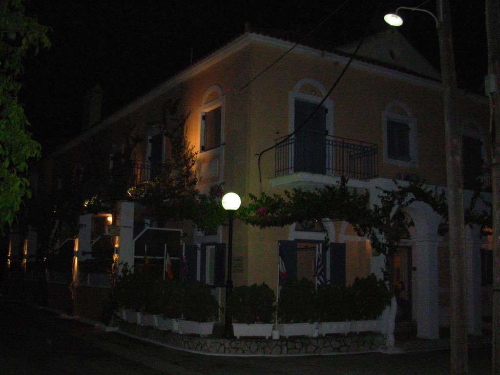 Louisa Studios Poros  Ngoại thất bức ảnh